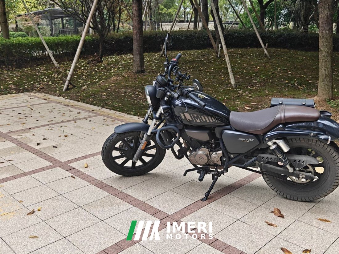 QJMOTOR Flash 150 - мотоцикл из Китая