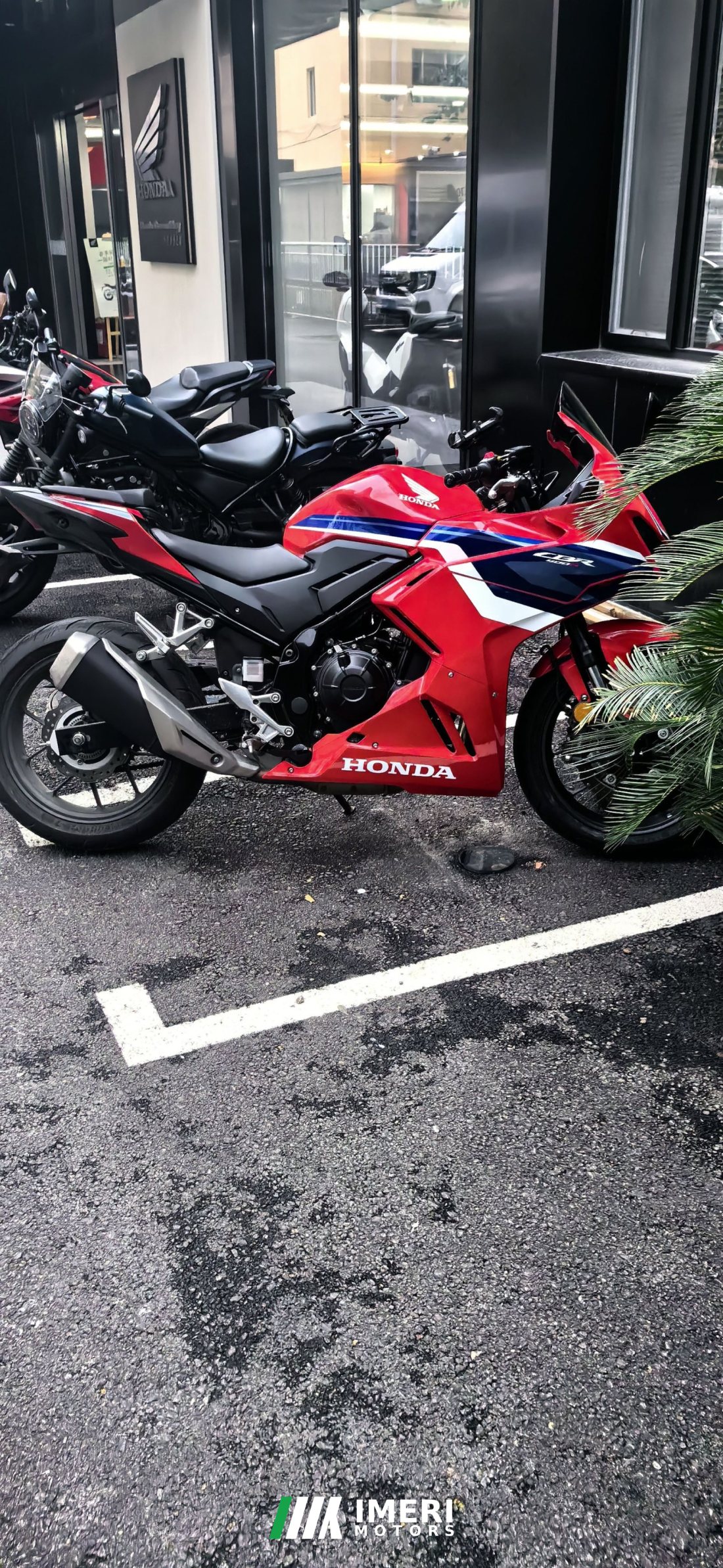 Honda CBR400R - мотоцикл из Китая