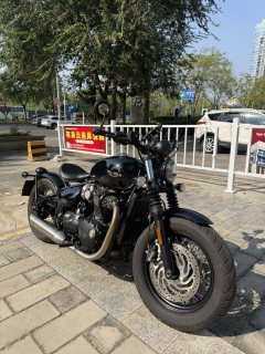 Triumph Bonneville Bobber 1200 cc - фото 2