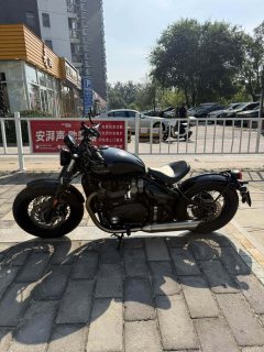 Triumph Bonneville Bobber 1200 cc - фото 7