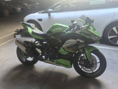 Kawasaki ZX-4R 400 cc - фото 2