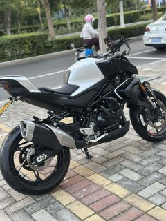 CFMOTO 450NK - фото 4