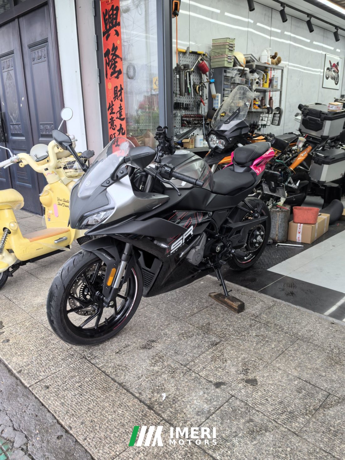 CFMOTO 250SR - мотоцикл из Китая