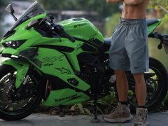 Kawasaki ZX-4R 400 cc - фото 1
