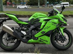 Kawasaki ZX-4R 400 cc - фото 2