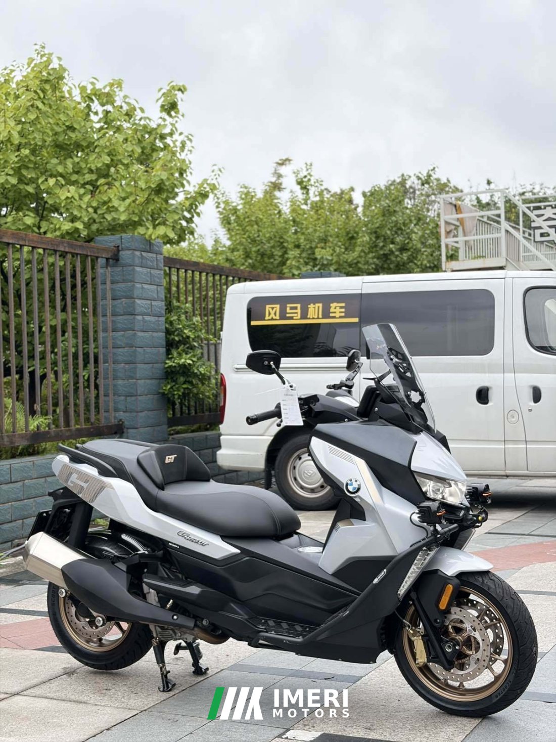 BMW C 400 350 cc - мотоцикл из Китая