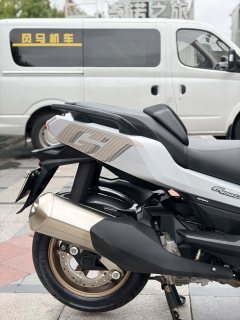BMW C 400 350 cc - фото 5