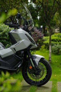 Honda X-ADV 750 - фото 6