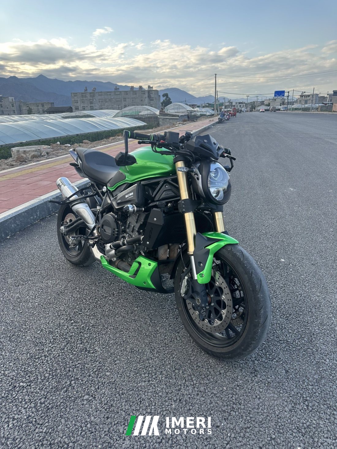 Benelli 752S 750 cc - мотоцикл из Китая