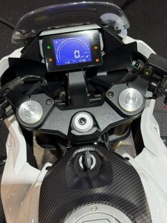 CFMOTO 250SR - фото 4
