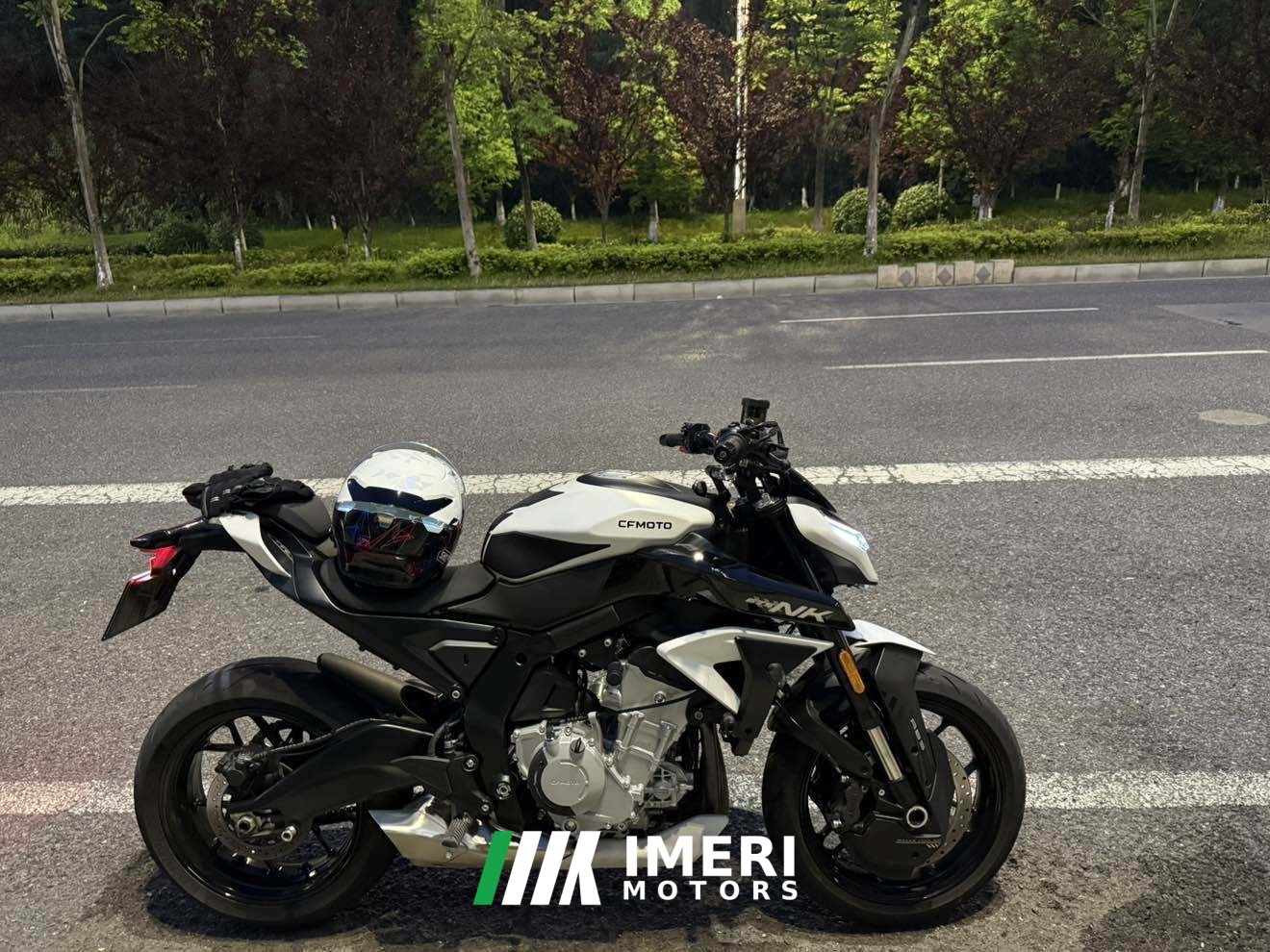 2025 CFMOTO 675NK
