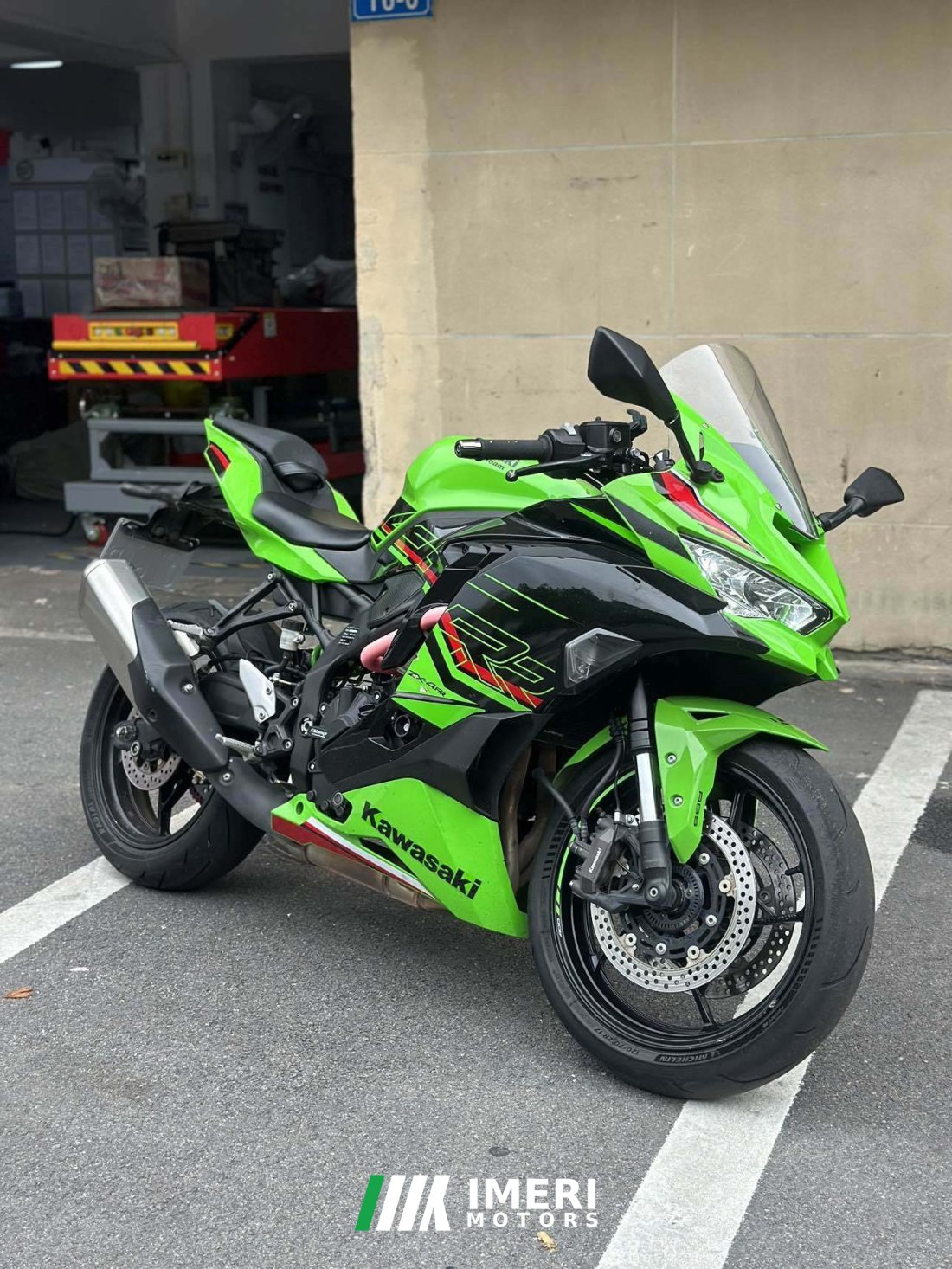 Kawasaki ZX-4R 400 cc - мотоцикл из Китая