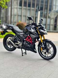 Wuyang Honda CB190R Blazing Eye - фото 1