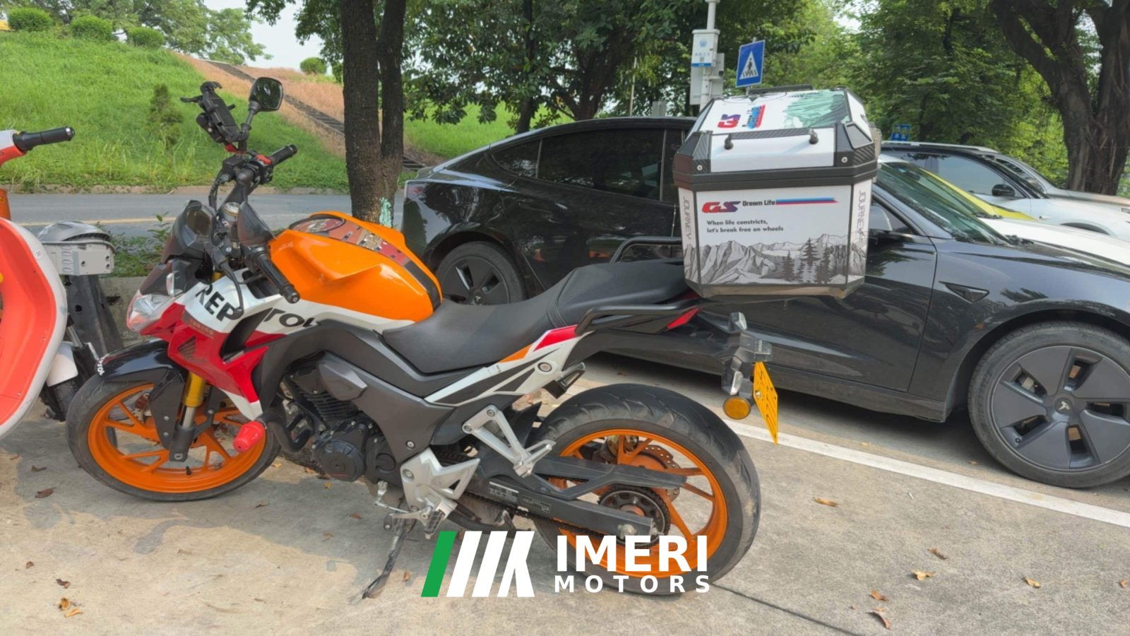 2018 Wuyang Honda CB190R Blazing Eye