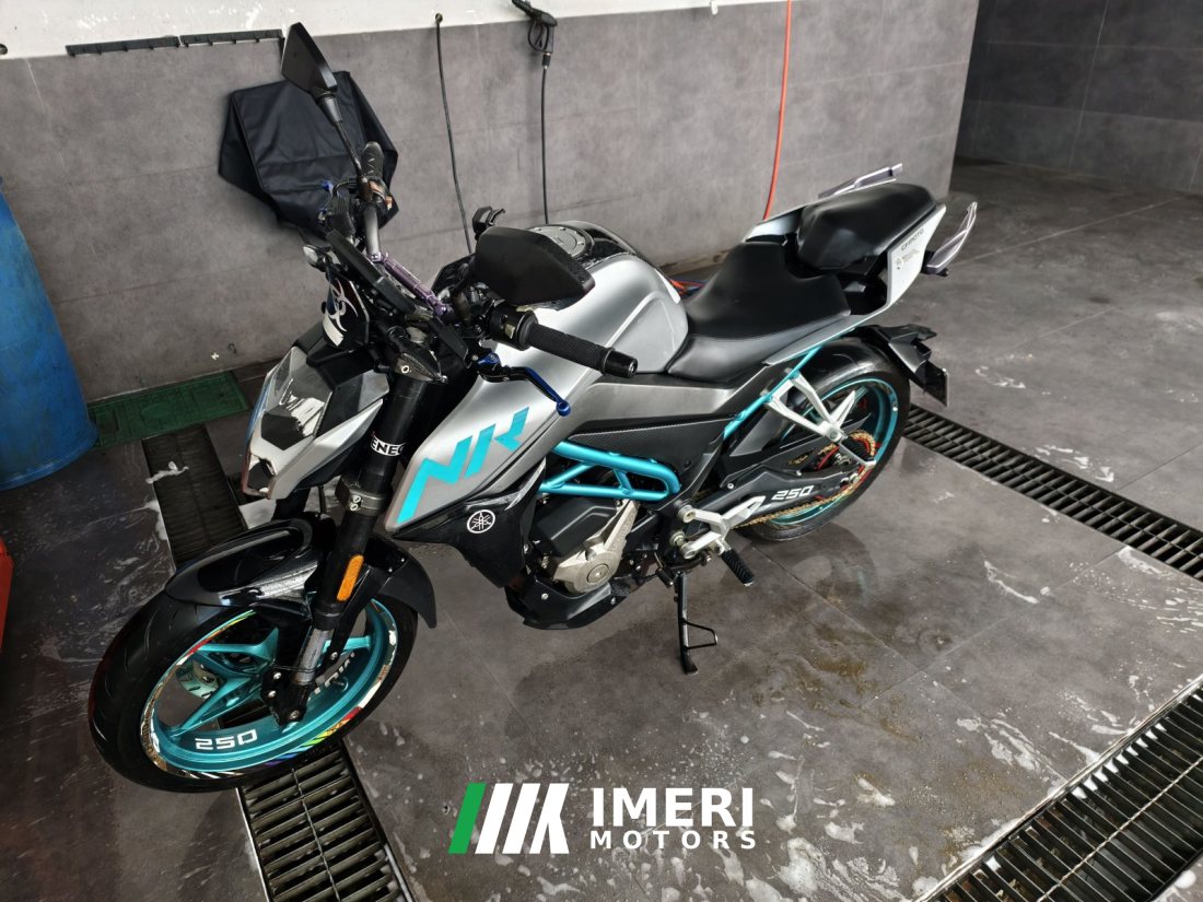 CFMOTO 250NK - мотоцикл из Китая
