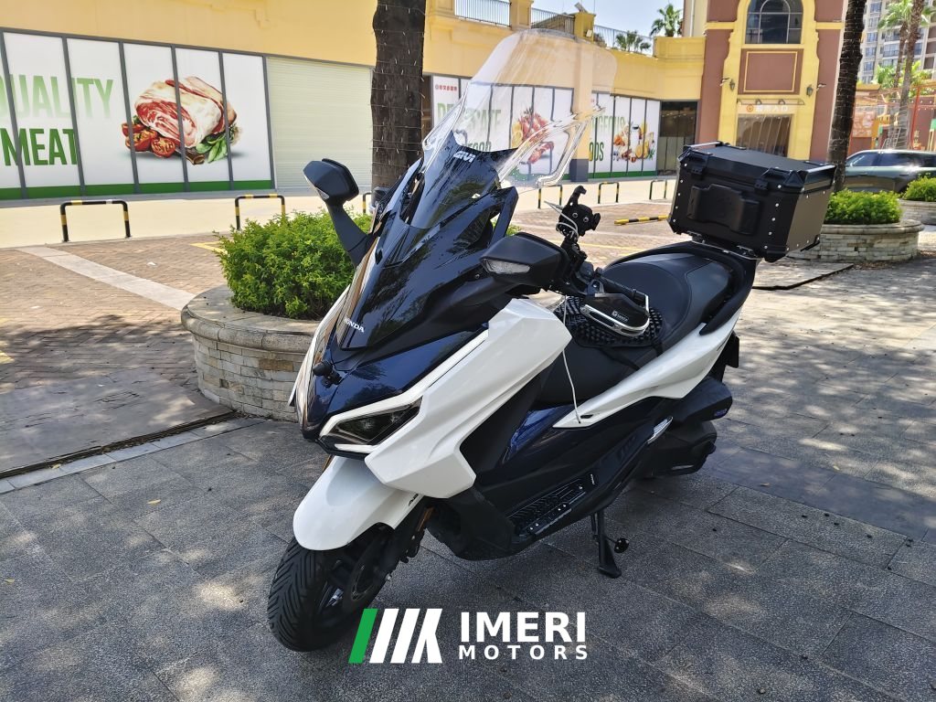 2025 Honda NSS350