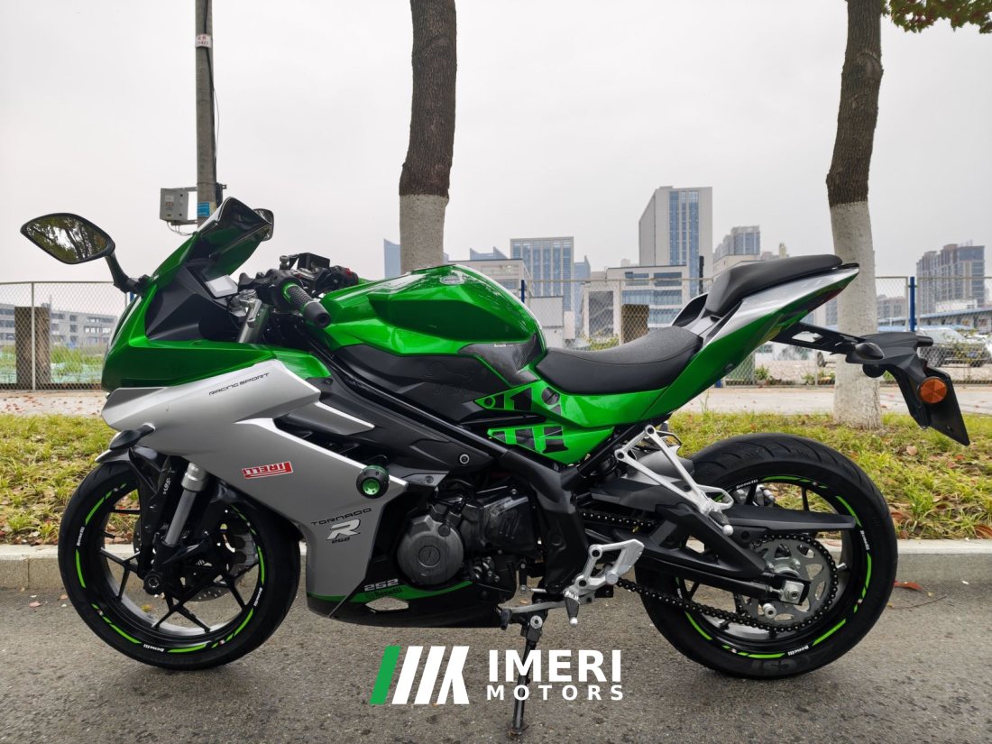 Benelli Tornado 252R 250 cc - мотоцикл из Китая