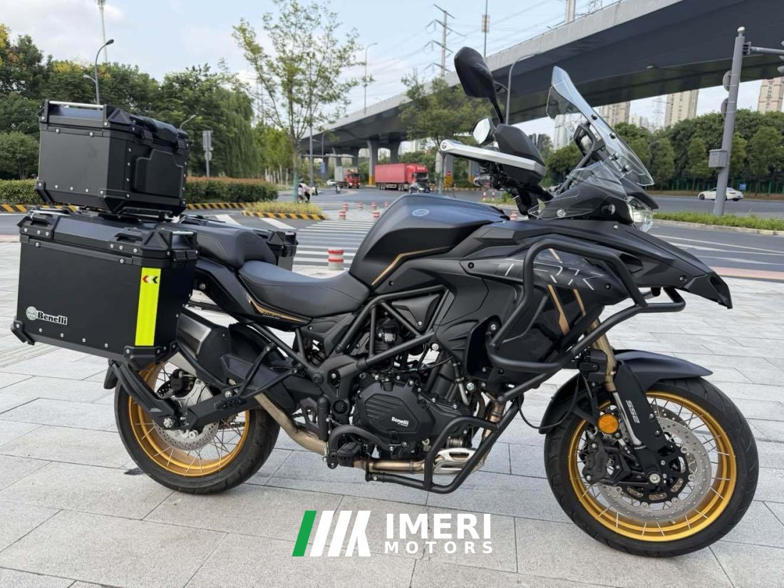 Benelli TRK552 550 cc - мотоцикл из Китая