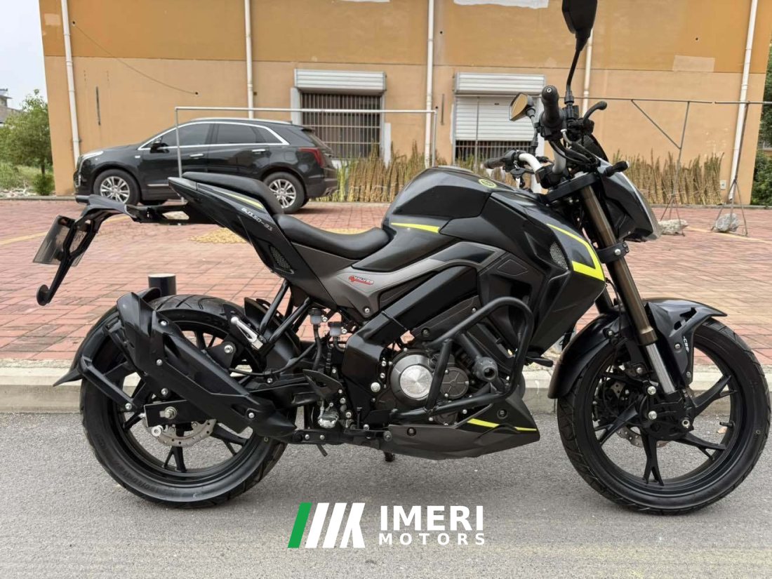 Benelli Little Xunlong BN150S - мотоцикл из Китая