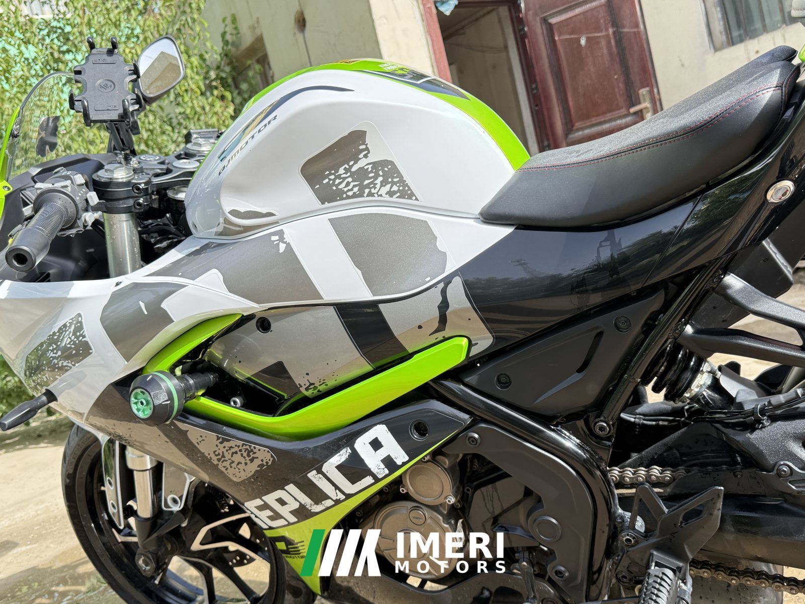 2022 QJMOTOR SRK 250