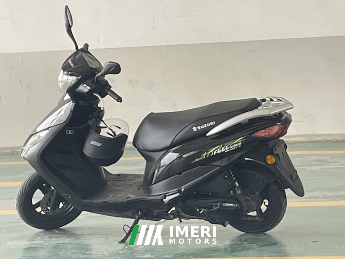 Jinan Suzuki UU125i - мотоцикл из Китая