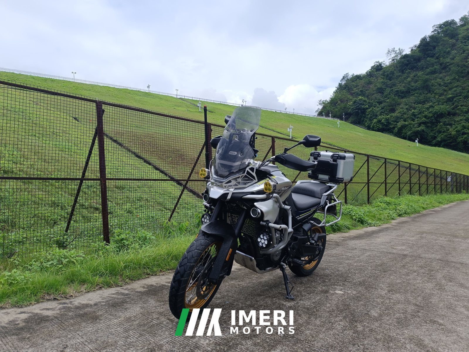 2021 CFMOTO 800MT