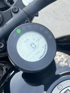 QJMOTOR Flash 300 - фото 5