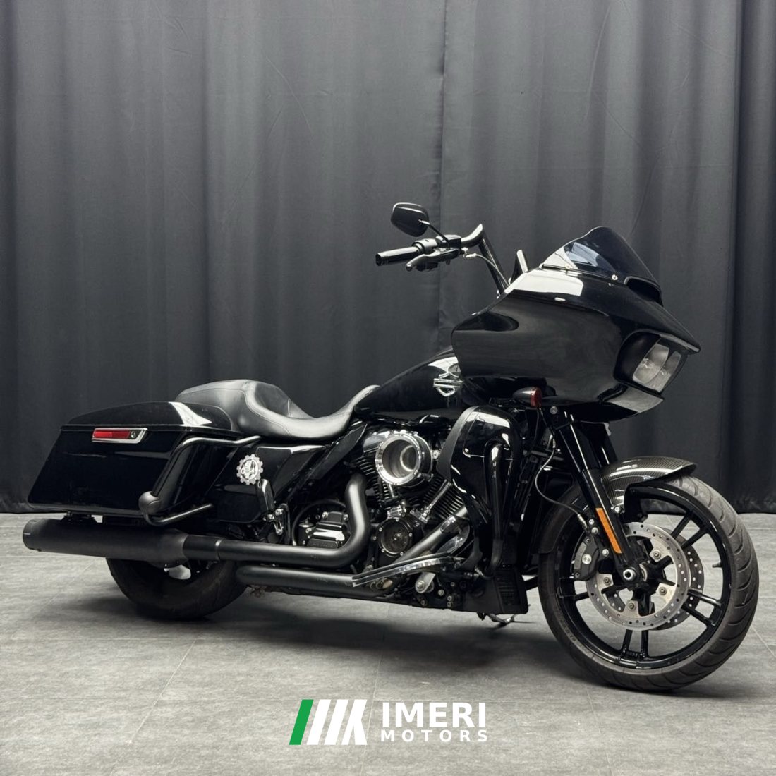 Harley-Davidson Road Glide 1690 cc - мотоцикл из Китая