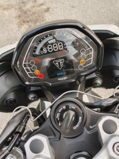 Triumph Street Triple 765 - фото 9