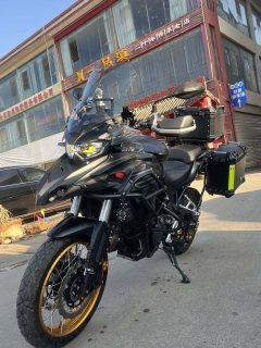 Benelli TRK552 550 cc - фото 1