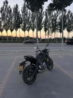 Kawasaki Z650 - фото 2