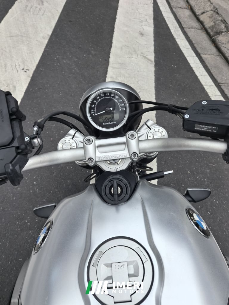 BMW R NineT 1200 cc - мотоцикл из Китая