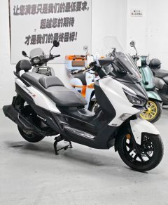 SYM Joymax Z 300 - фото 1