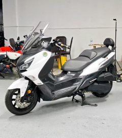 SYM Joymax Z 300 - фото 3