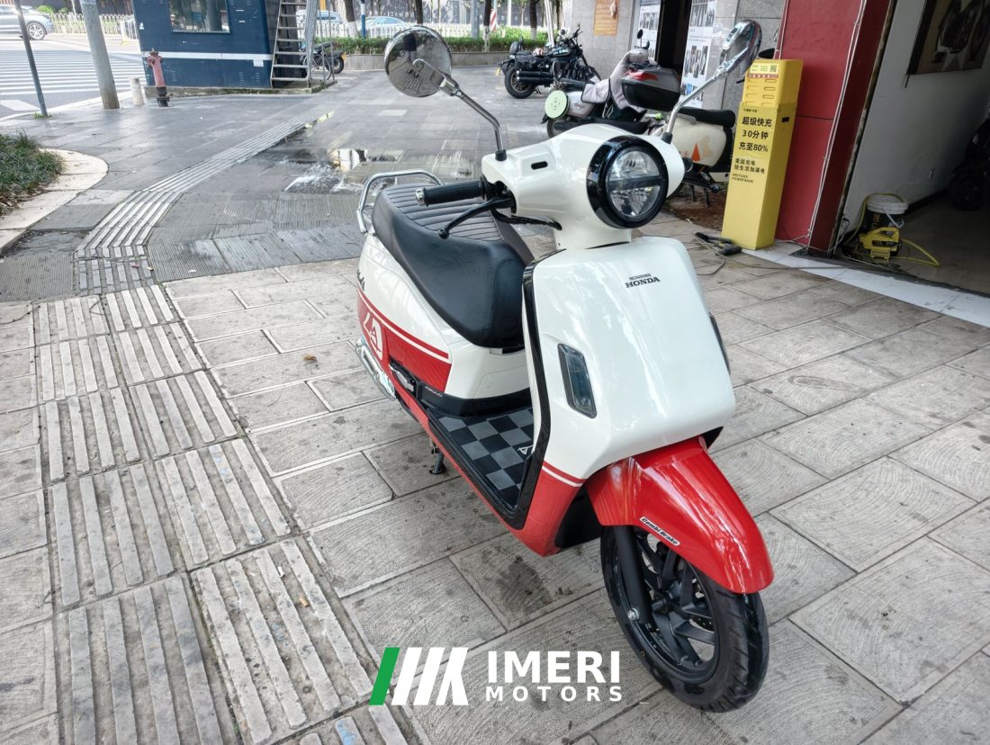Sundiro Honda NS125LA - мотоцикл из Китая