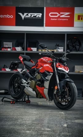 Ducati Street Fighter V4 1100 cc - мотоцикл из Китая