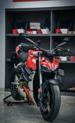 Ducati Street Fighter V4 1100 cc - фото 4