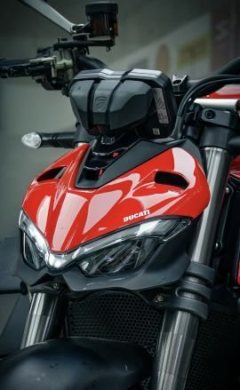 Ducati Street Fighter V4 1100 cc - фото 5