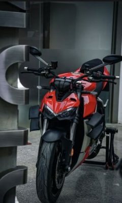 Ducati Street Fighter V4 1100 cc - фото 9
