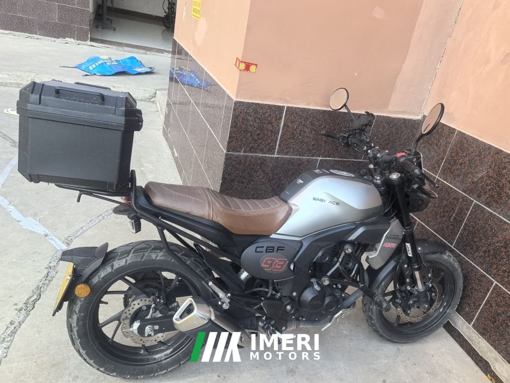 Sundiro Honda CBF190TR - мотоцикл из Китая