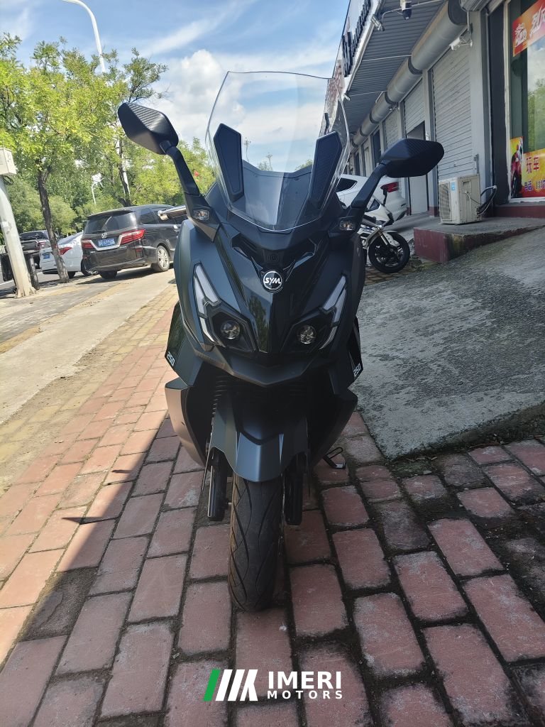 SYM Cruisym 250 - мотоцикл из Китая