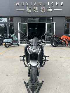 Kawasaki Z900 950 cc - фото 8
