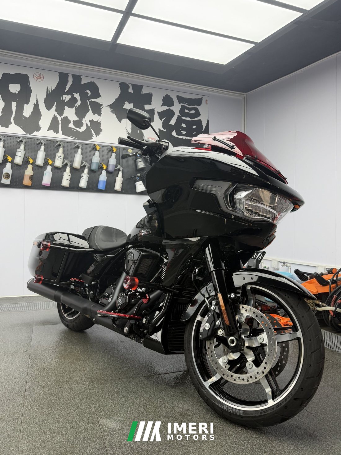 Harley-Davidson Road Glide 1923 cc - мотоцикл из Китая