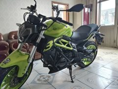 Benelli TNT 300 / BN 302S - фото 1