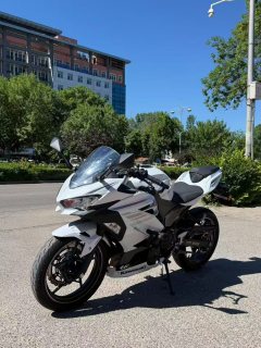 Kawasaki Ninja 400 - фото 3