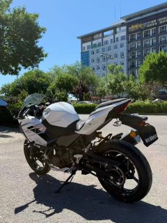 Kawasaki Ninja 400 - фото 7