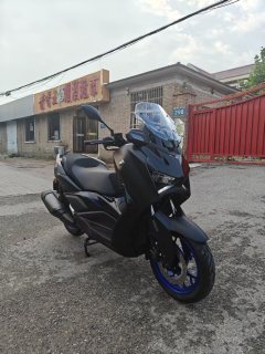Yamaha XMAX 300 cc - фото 1
