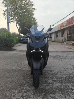 Yamaha XMAX 300 cc - фото 2