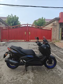 Yamaha XMAX 300 cc - фото 4