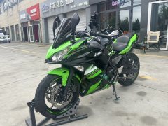 Kawasaki Ninja 650 - фото 1